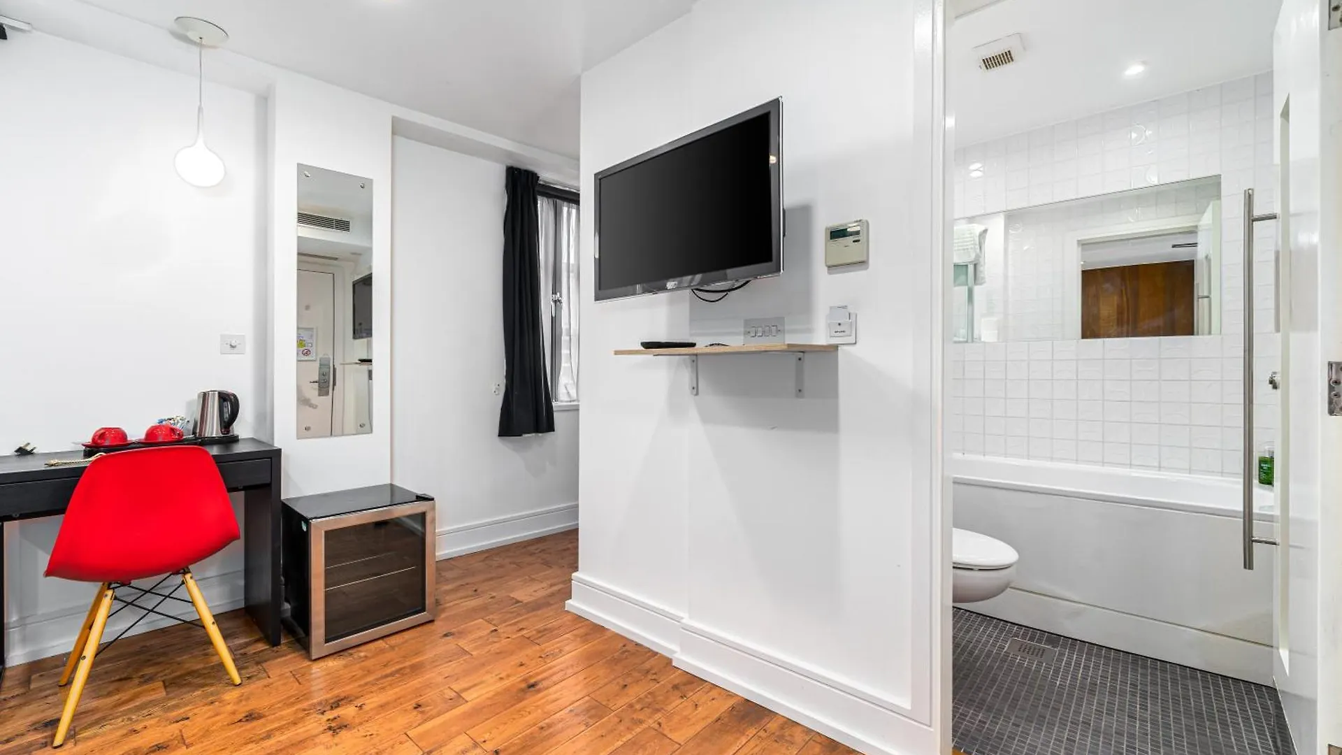 ****  The Whitechapel Hotel Londres Reino Unido