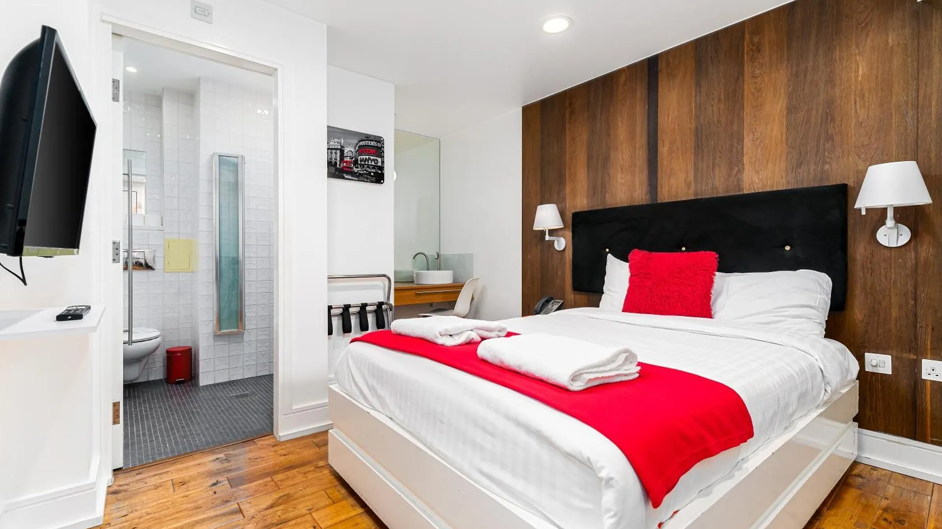 ****  The Whitechapel Hotel Londres Reino Unido