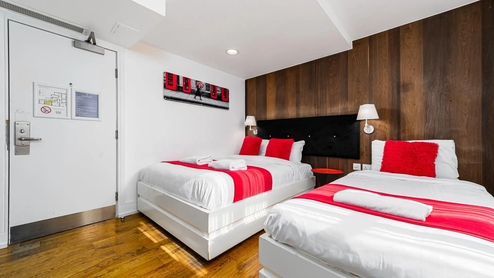 The Whitechapel Hotel Londres 4*,  Reino Unido